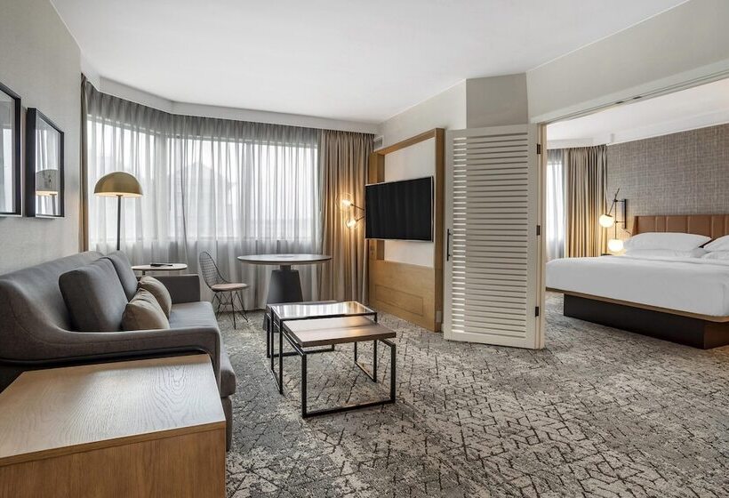 Люкс, Sheraton Suites Wilmington Downtown