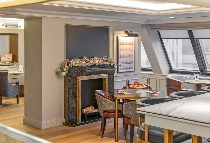 اتاق اجرایی, The Langham Boston