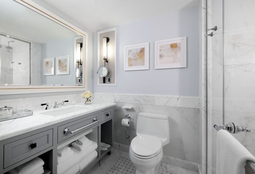 غرفة سوبيريور, The Langham Boston