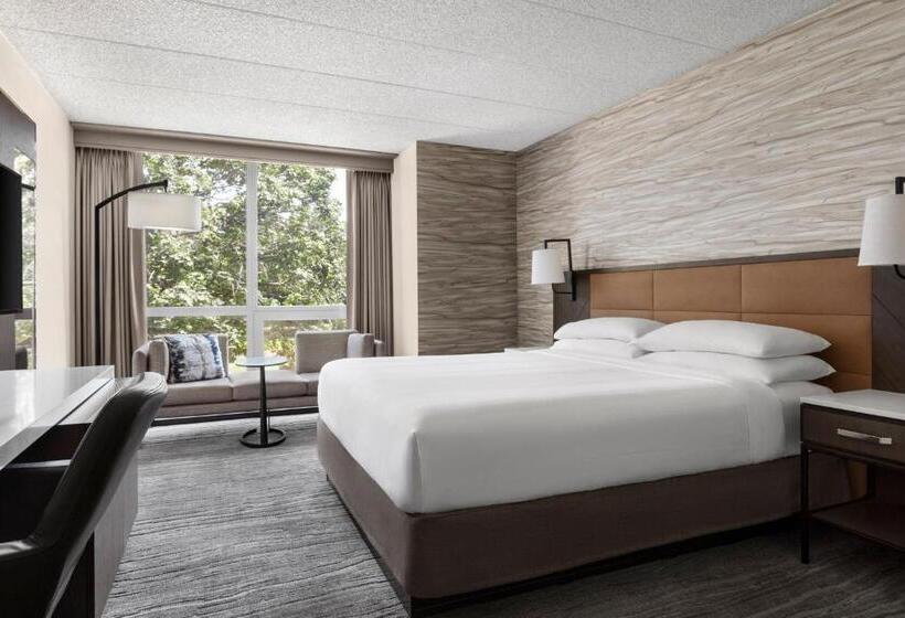 キングサイズベッドのスタンダードルーム, Lincolnshire Marriott Resort