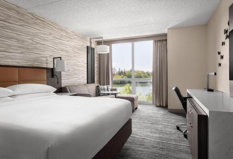 キングサイズベッドのスタンダードルーム, Lincolnshire Marriott Resort