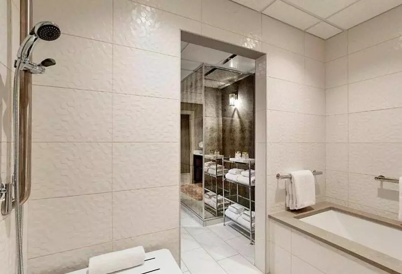 スイート, Lincolnshire Marriott Resort
