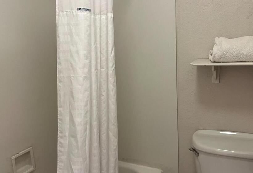 Номер Стандарт 2 Двуспальные Кровати, Motel 6 Phoenix, Az Midtown