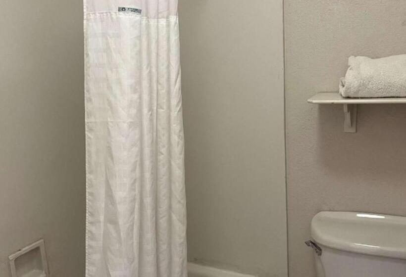 장애인을 위한 스탠다드 룸, Motel 6 Phoenix, Az   Midtown