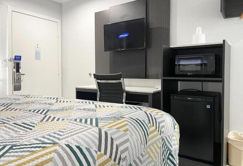 غرفة قياسية سرير كينج لذوى الإحتياجات الخاصة, Motel 6morro Bay, Ca