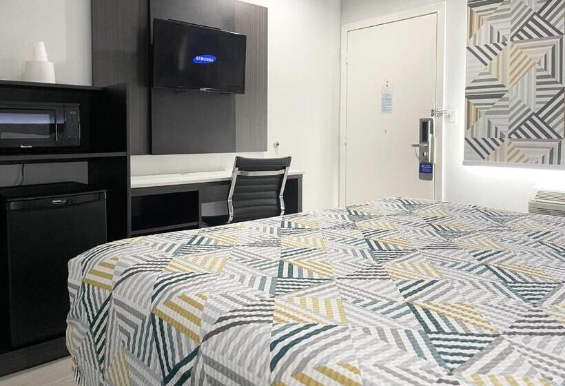 غرفة قياسية سرير كينج لذوى الإحتياجات الخاصة, Motel 6morro Bay, Ca