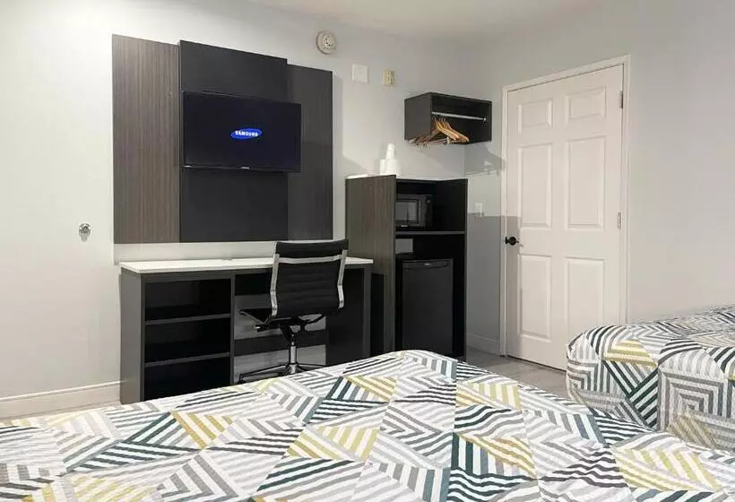 اتاق لوکس چهار تخته, Motel 6morro Bay, Ca