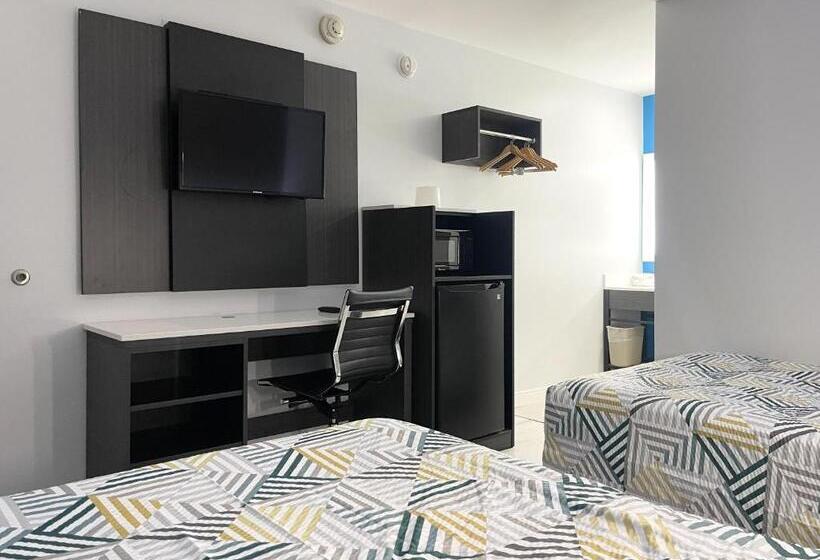 غرفة ديلوكس رباعية, Motel 6morro Bay, Ca