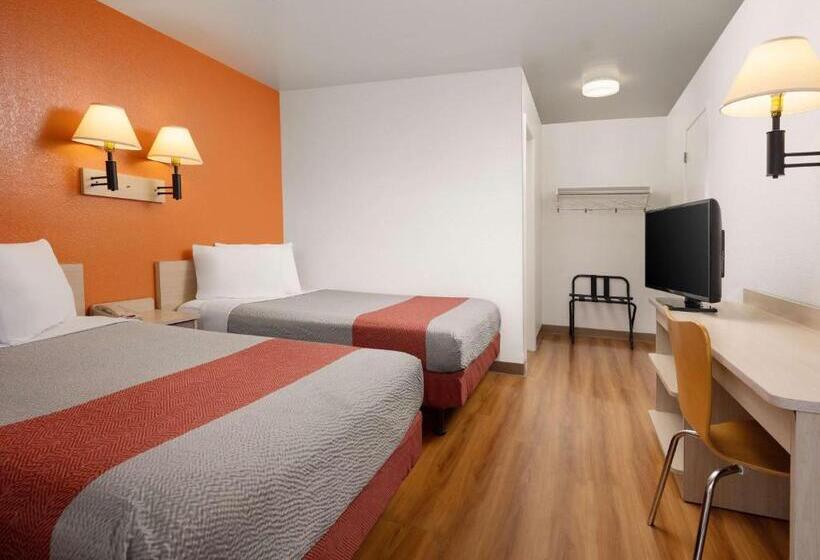 Четырехместный Номер Deluxe, Motel 6 San Luis Obispo, Ca  North
