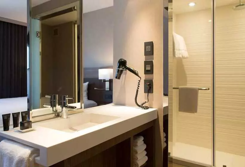Standard-huone 2 Parivuodetta, Ac Hotel Kansas City Plaza