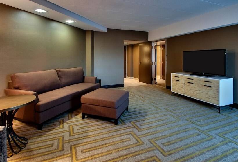 سوئیت برای معلولان, Doubletree By Hilton Mt. Vernon