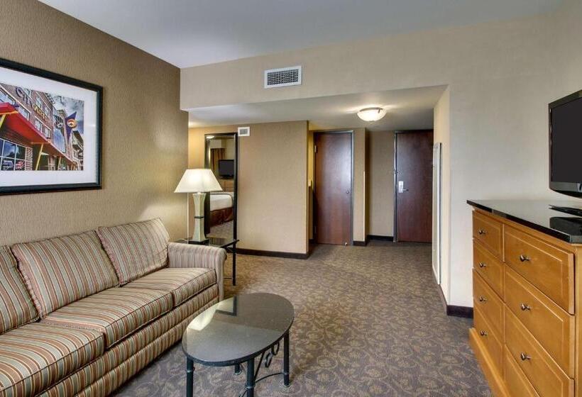 Люкс Адаптированный для Инвалидов, Drury Plaza Hotel Broadview Wichita