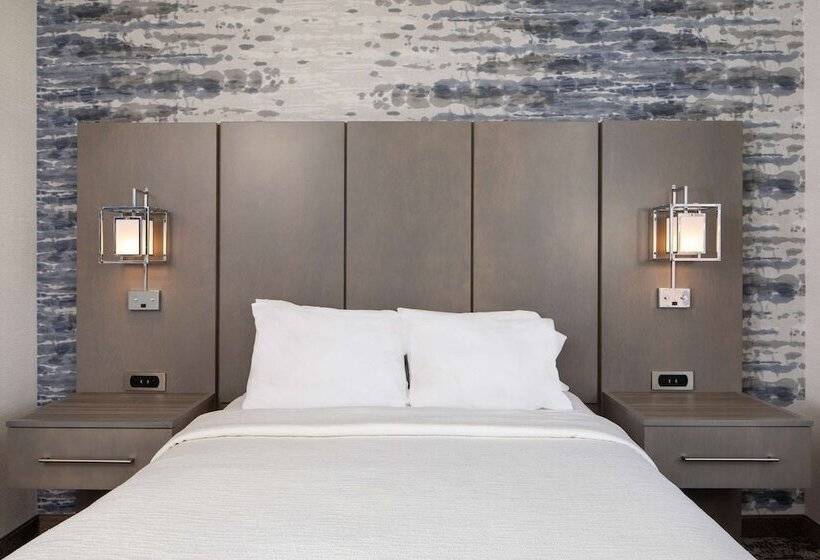 Люкс, Embassy Suites By Hilton Portland Maine