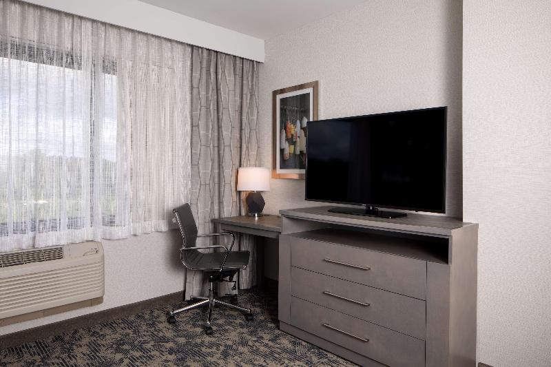 סוויטת פרמיום, Embassy Suites By Hilton Portland Maine