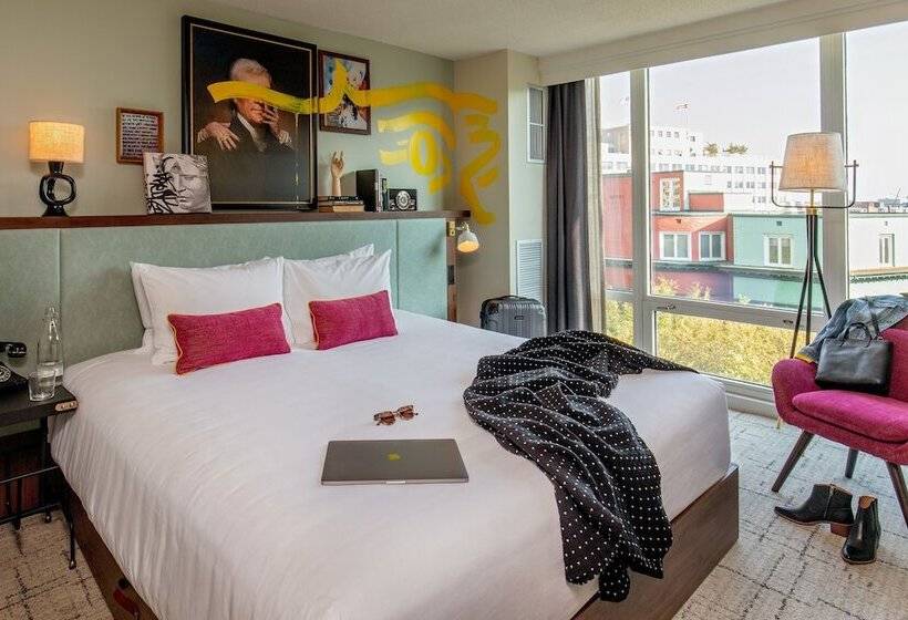 豪华房间, Generator Hotel Washington Dc