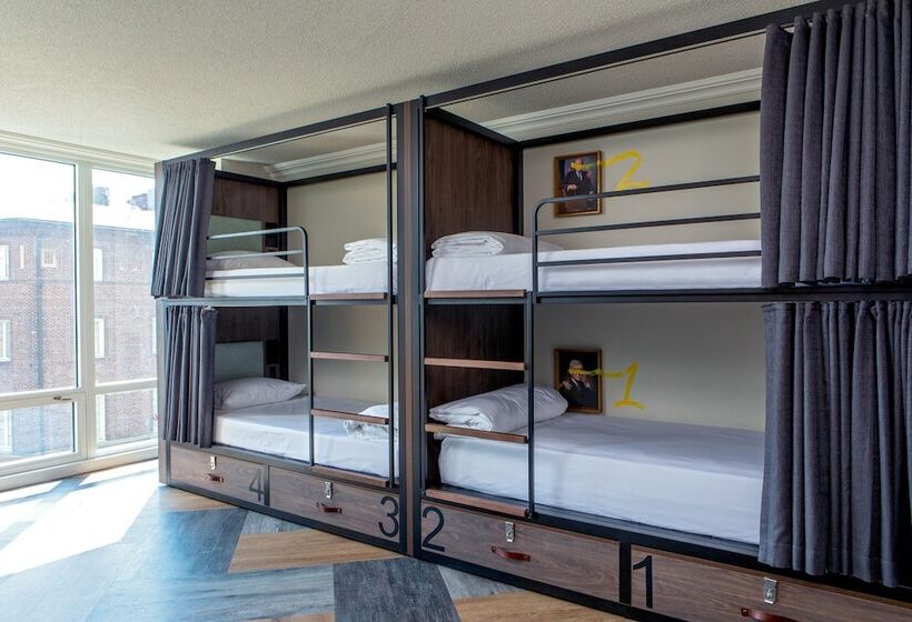 4인용 스탠다드 룸, Generator Hotel Washington Dc