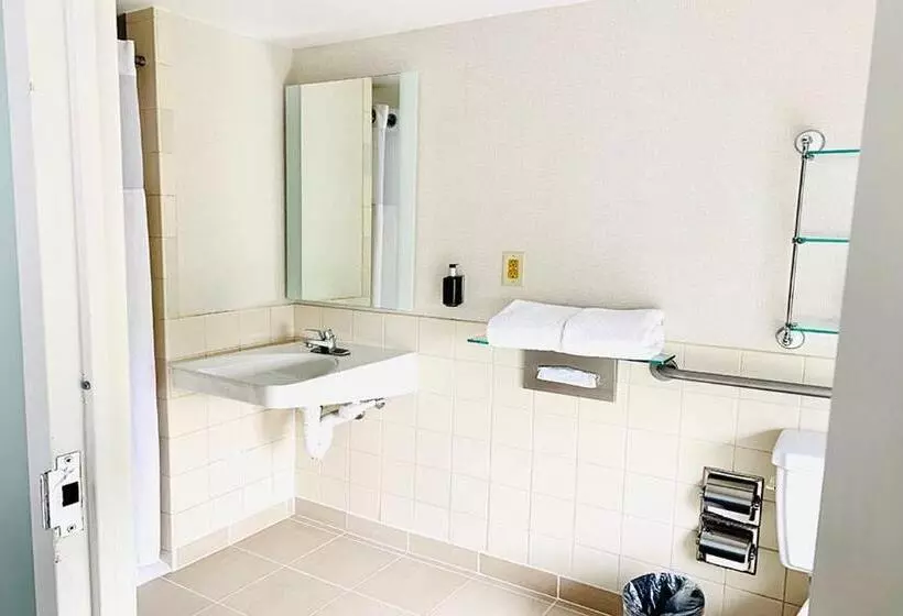 اتاق سوپریور با تخت بزرگ, Generator Hotel Washington Dc