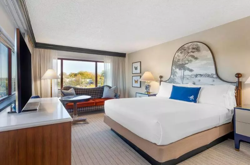 اتاق لوکس با تخت بزرگ, Omni Charlottesville
