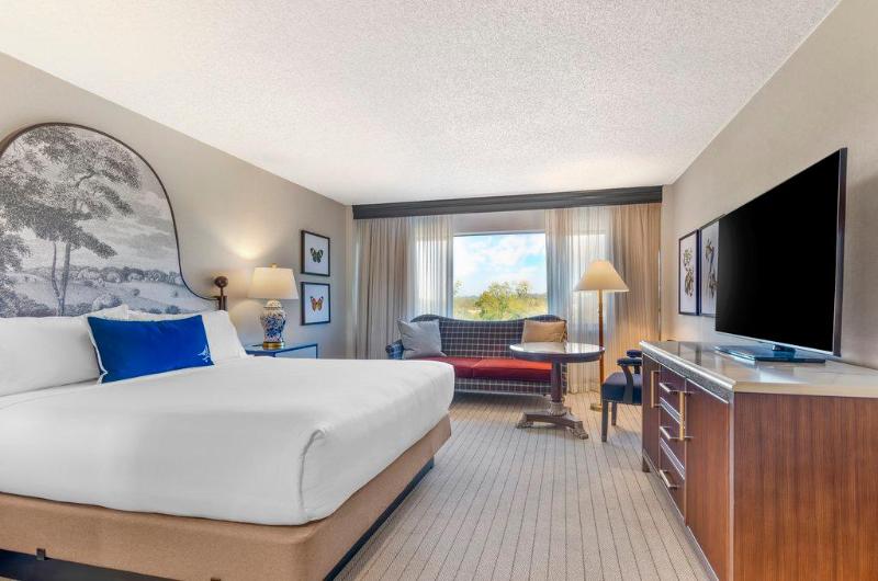 스탠다드 룸 킹사이즈 침대, Omni Charlottesville
