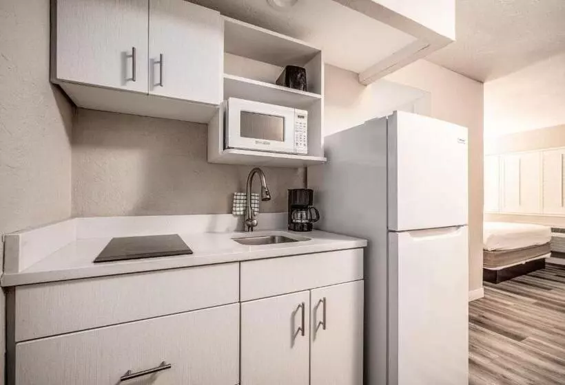 Standard-huone King-vuode, Perry S Oceanedge Resort