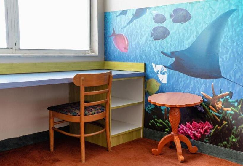 جناح عائلي, Perry S Oceanedge Resort