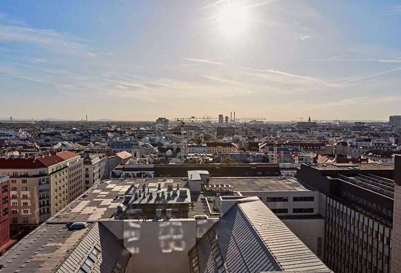 غرفة قياسية, Phillips Kansas City Curio Collection By Hilton