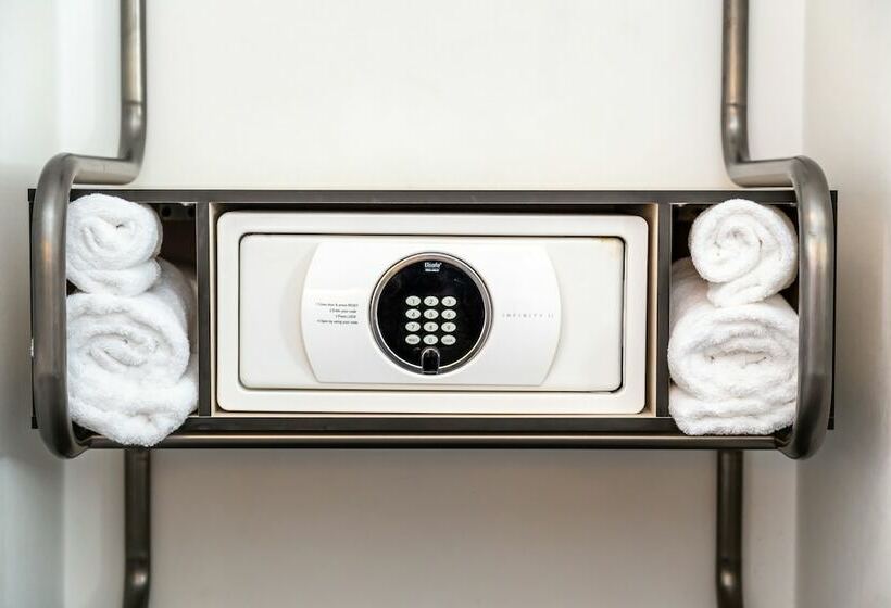 스탠다드 룸, Pod 51