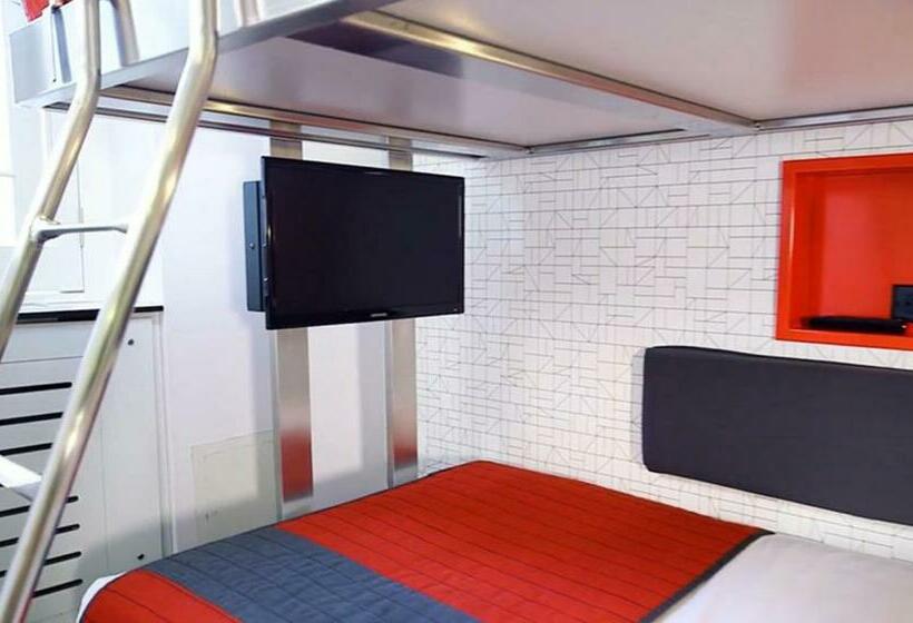 스탠다드 룸 (2층침대, 공동욕실), Pod 51