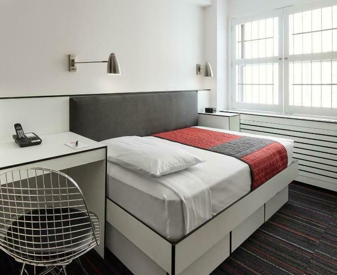 스탠다드 싱글 룸, Pod 51