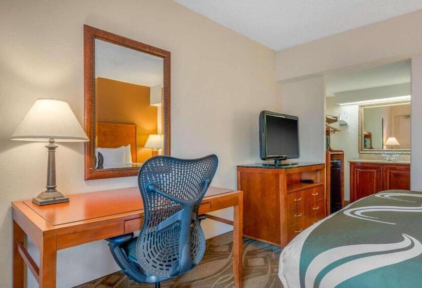 商务房间, Quality Inn Savannah Historic District