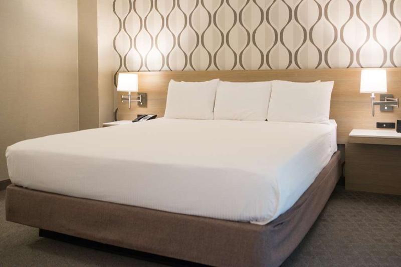 חדר פרמיום, Radisson Hotel Duluth Harborview