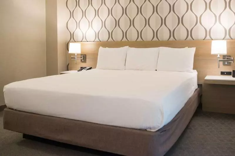 Premium-huone, Radisson Hotel Duluth Harborview