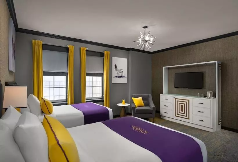 Premium-huone, The Admiral, Downtown Historic District