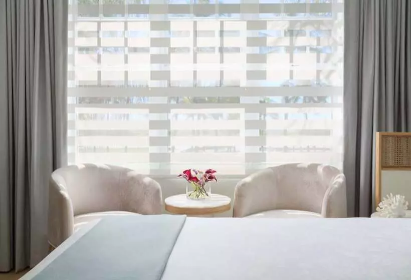 اتاق لوکس, The Gabriel Miami South Beach, Curio Collection By Hilton