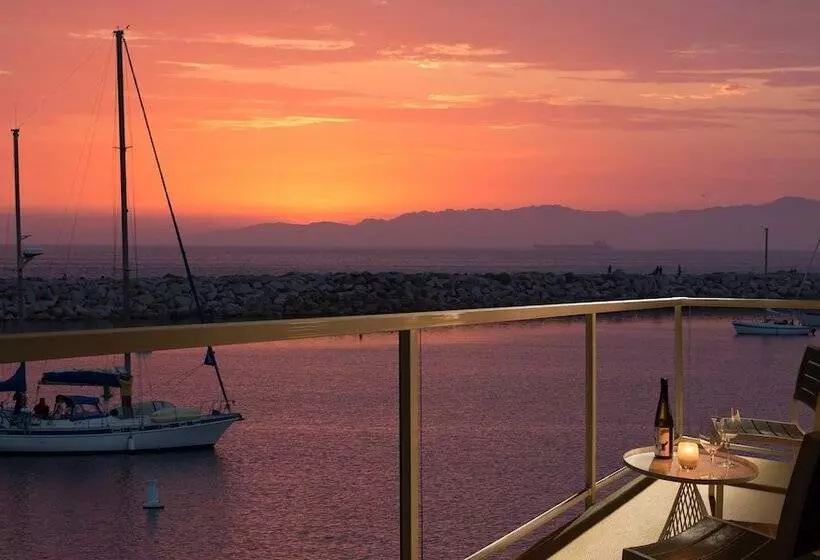 اتاق استاندارد با تخت بزرگ, Portofino Hotel & Marina