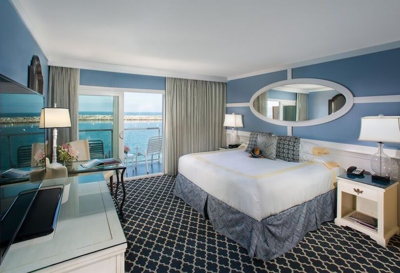 غرفة ديلوكس سرير كينج, Portofino Hotel & Marina