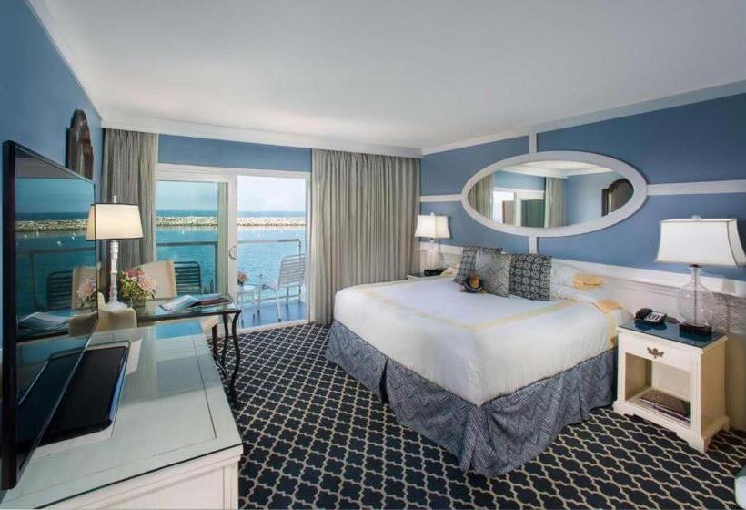 غرفة ديلوكس سرير كينج, Portofino Hotel & Marina