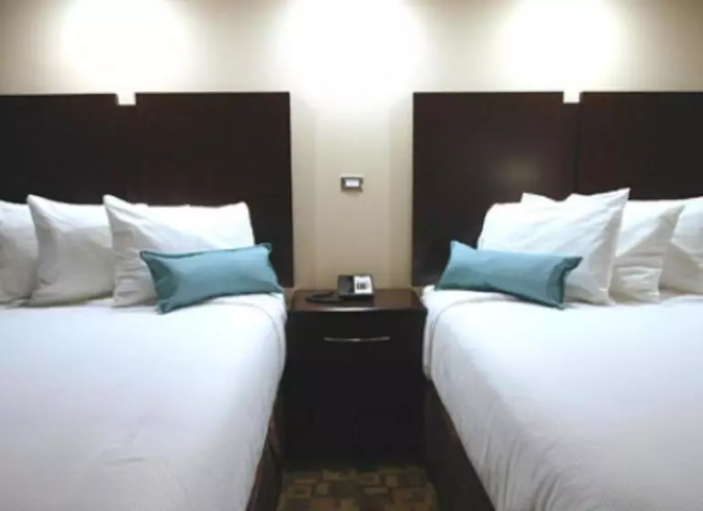 اتاق استاندارد, Wyndham Garden Midland