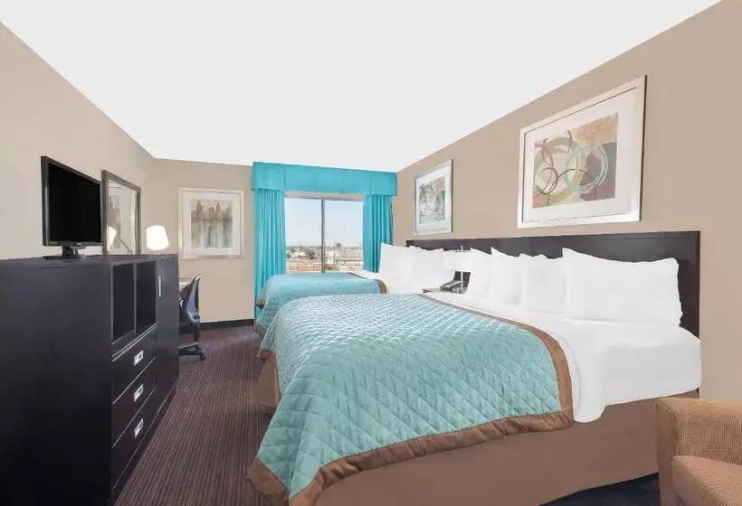 اتاق استاندارد, Wyndham Garden Midland
