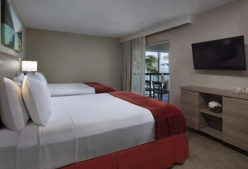 スタンダードルーム, Pelican Cove Resort & Marina