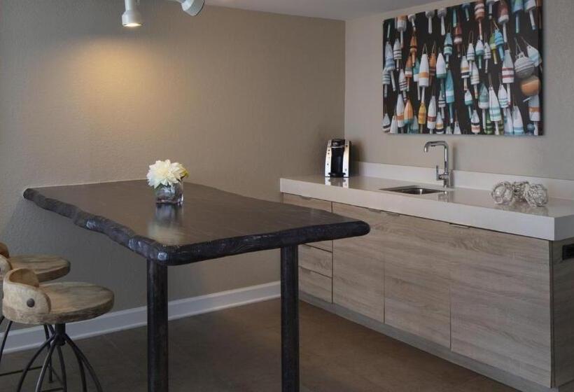 جناح لذوى الاحتياجات الخاصة, Pelican Cove Resort & Marina