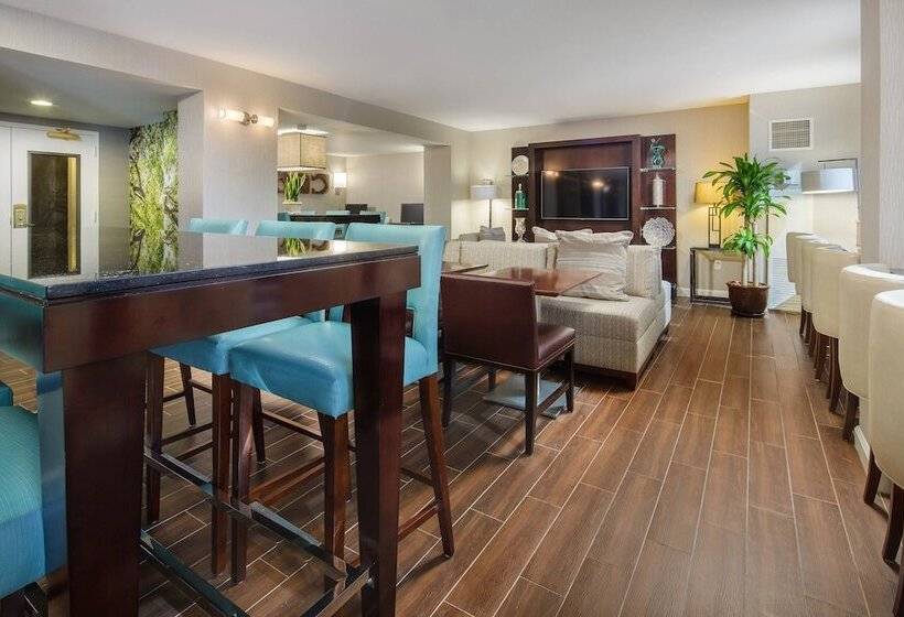 חדר סטנדרט שתי מיטות זוגיות, Augusta Marriott At The Convention Center