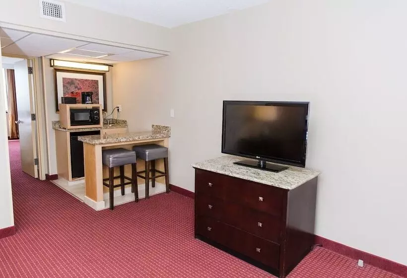 Sviitti, Embassy Suites By Hilton West Palm Beach Central