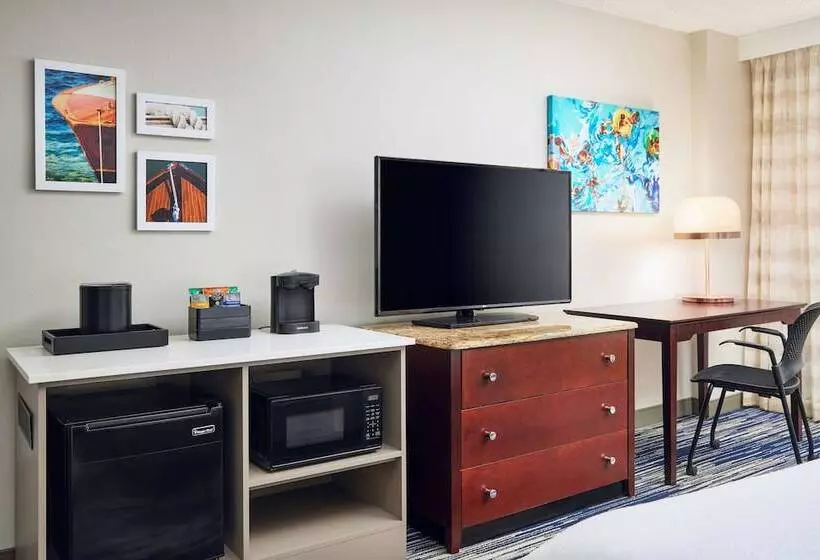 Sviitti Liikuntarajoitteisille, Embassy Suites By Hilton West Palm Beach Central