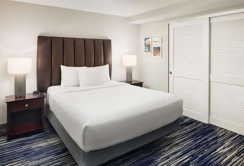 غرفة قياسية, Embassy Suites By Hilton West Palm Beach Central