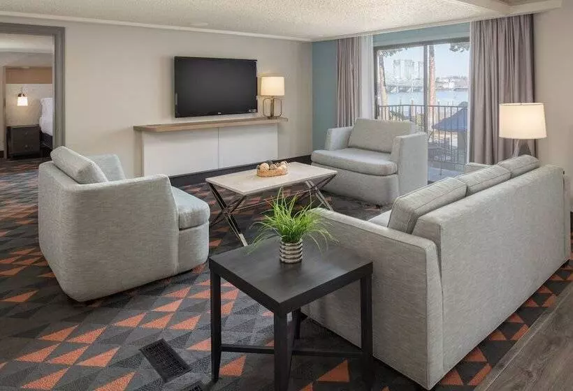 スイート, Holiday Inn Portland   Columbia Riverfront By Ihg