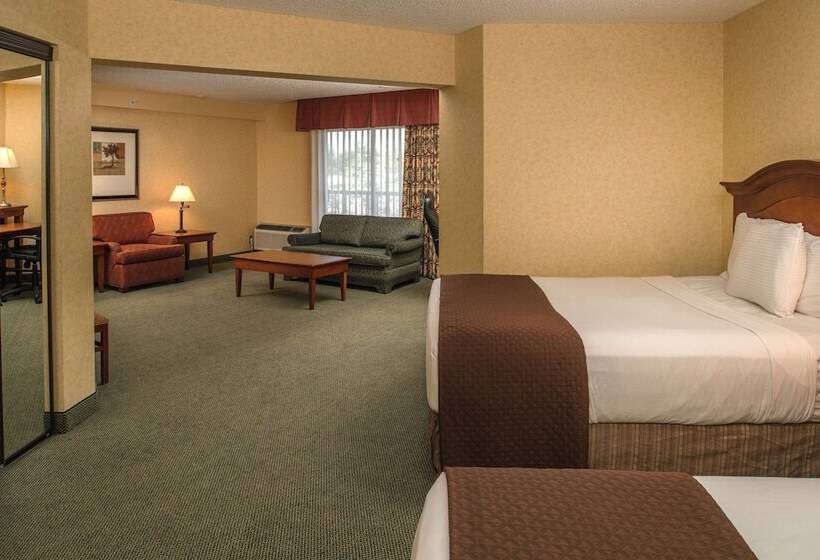 Полулюкс, Red Lion Hotel Pasco Airport & Conference Center