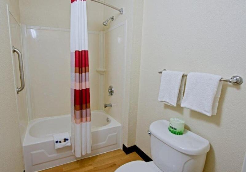 חדר סופריור עם מיטת קינג, Red Roof Inn Richmond South