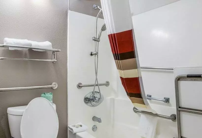 障害者適応デラックスルーム, Red Roof Inn Savannah   Richmond Hill I 95