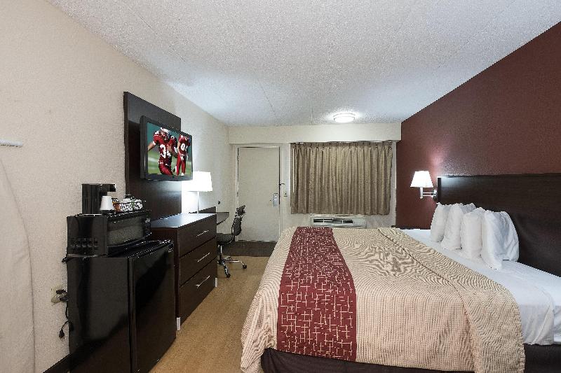 اتاق لوکس با تخت بزرگ, Red Roof Inn Toledo Maumee